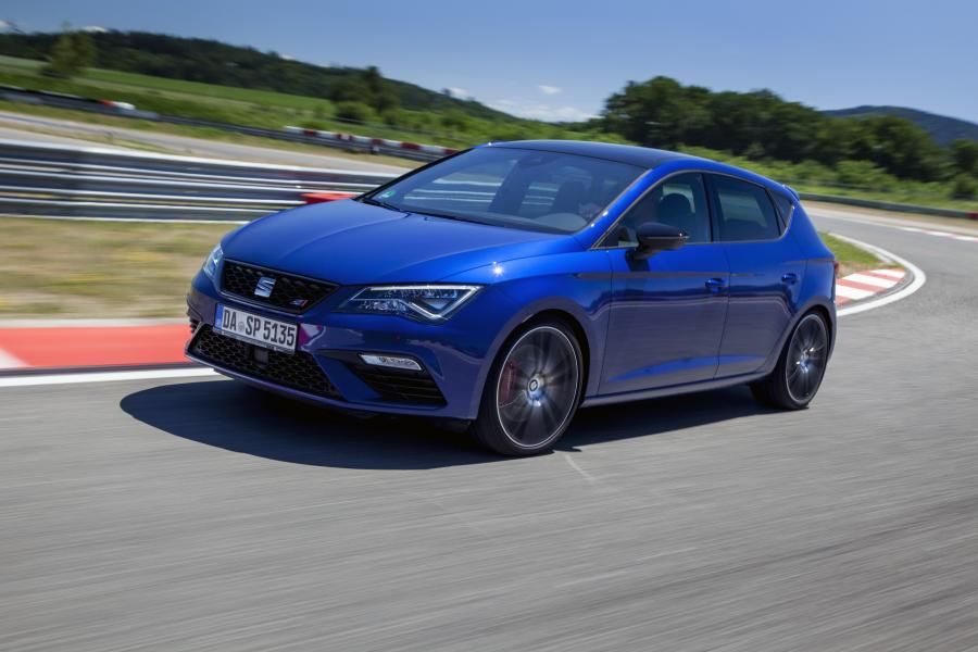  Seat Leon Cupra 300 2017 года  (WW) (фото 46 из 49)